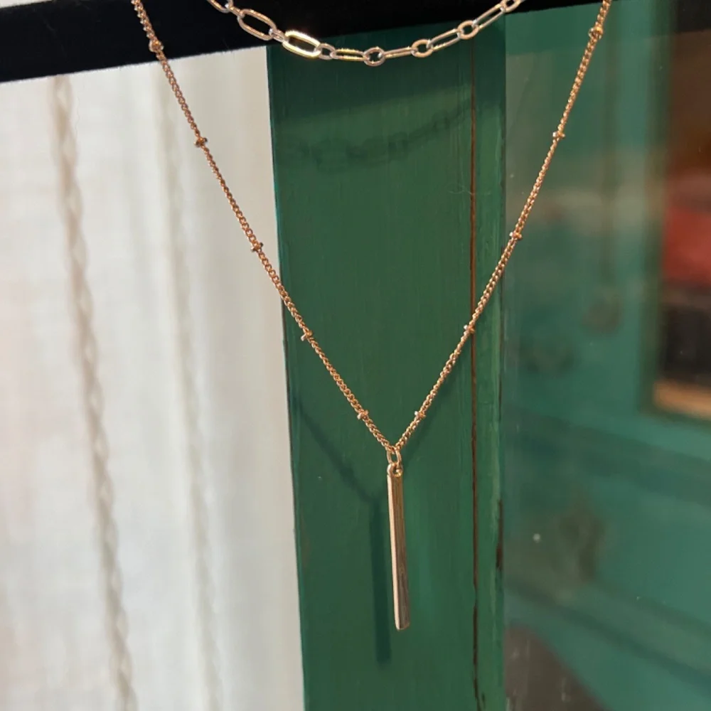 Layered Necklace - Picture 2 of 2